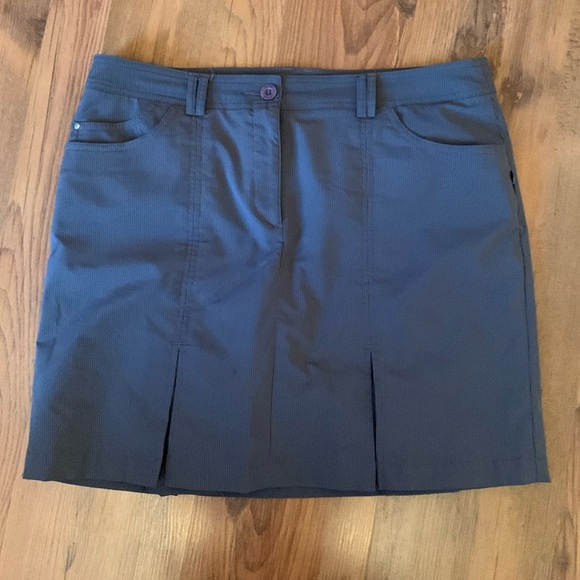 Golf skirt - Picture 1 of 6